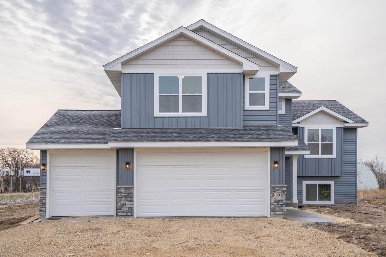 1101 Eulaine Circle - Photo 1