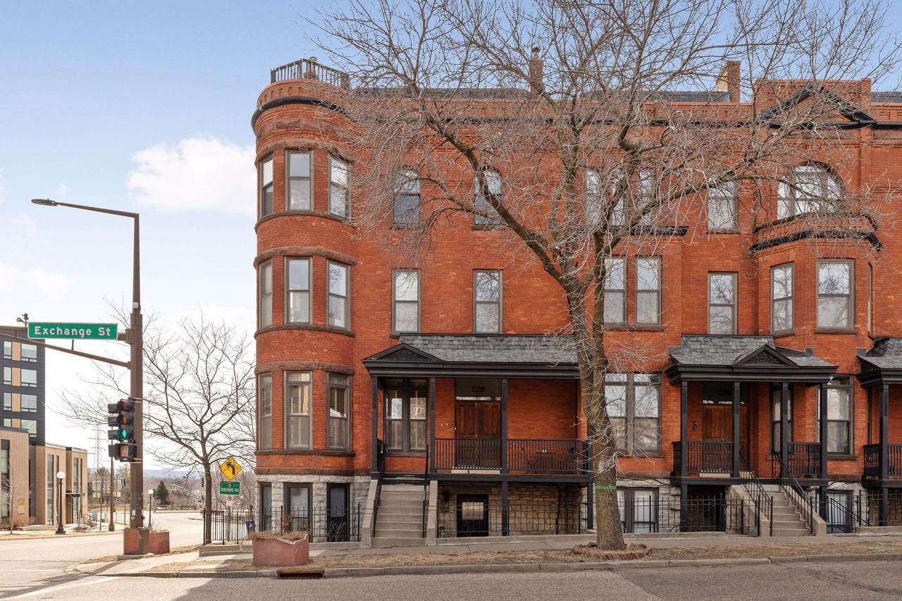 226 Exchange Street - Photo 1