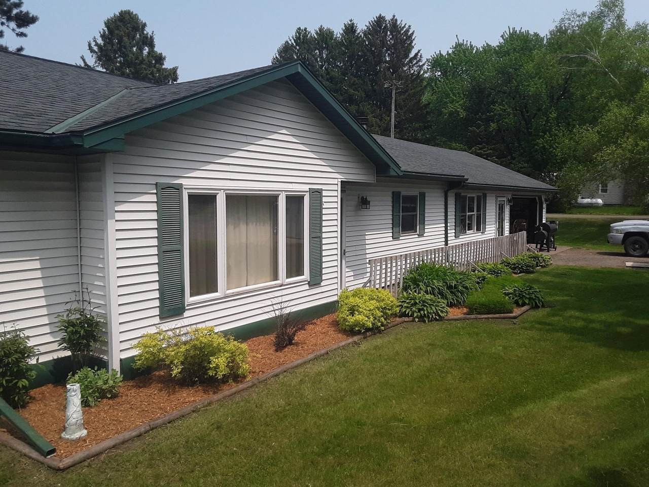 2464 Old 87 Road - Photo 1