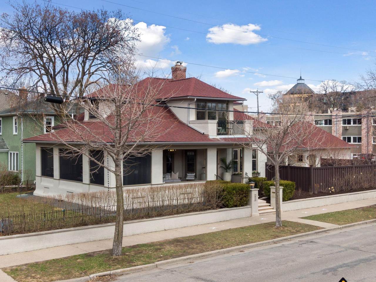 1622 31st Street - Photo 1