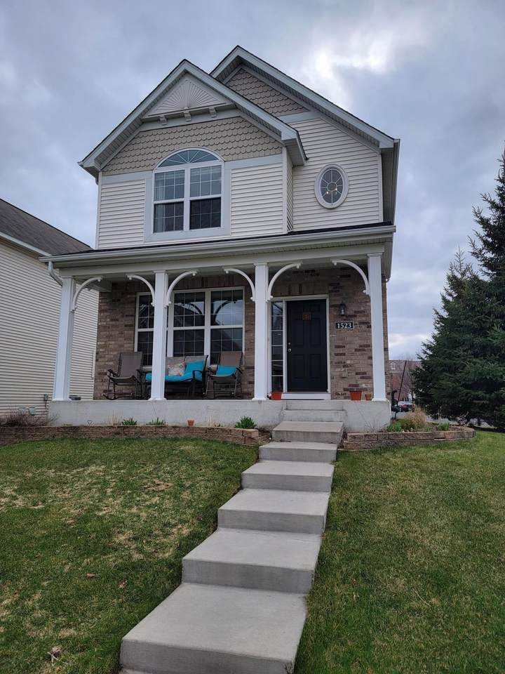 1523 Savanna Drive - Photo 1