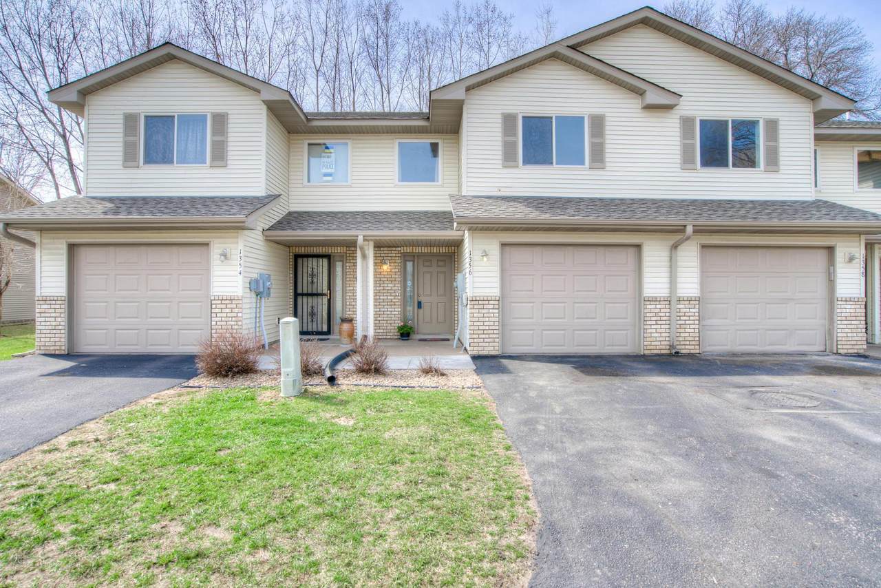 1356 Goodwin Avenue - Photo 1