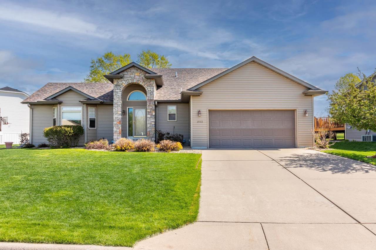 2523 Ocarina Drive - Photo 1