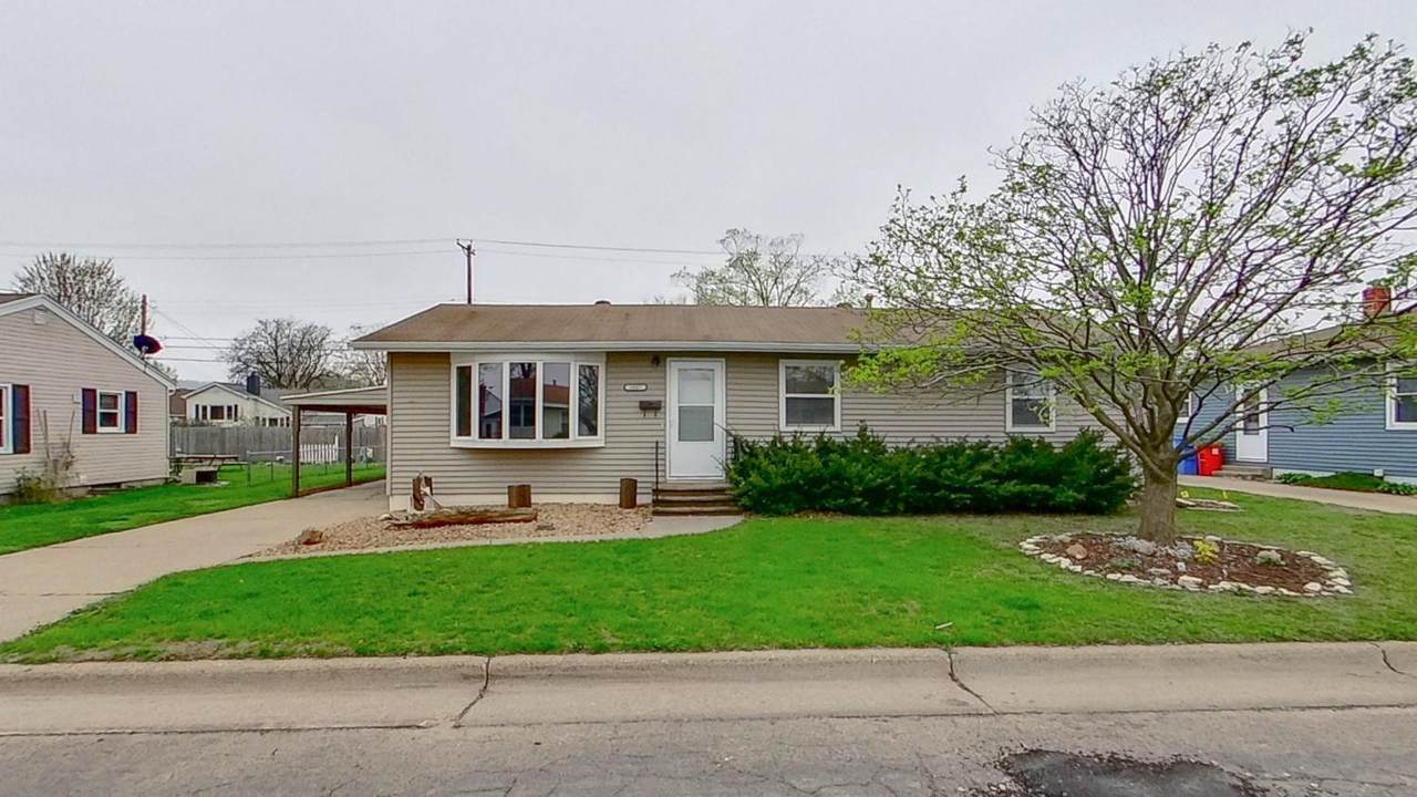1887 4th Street - Photo 1