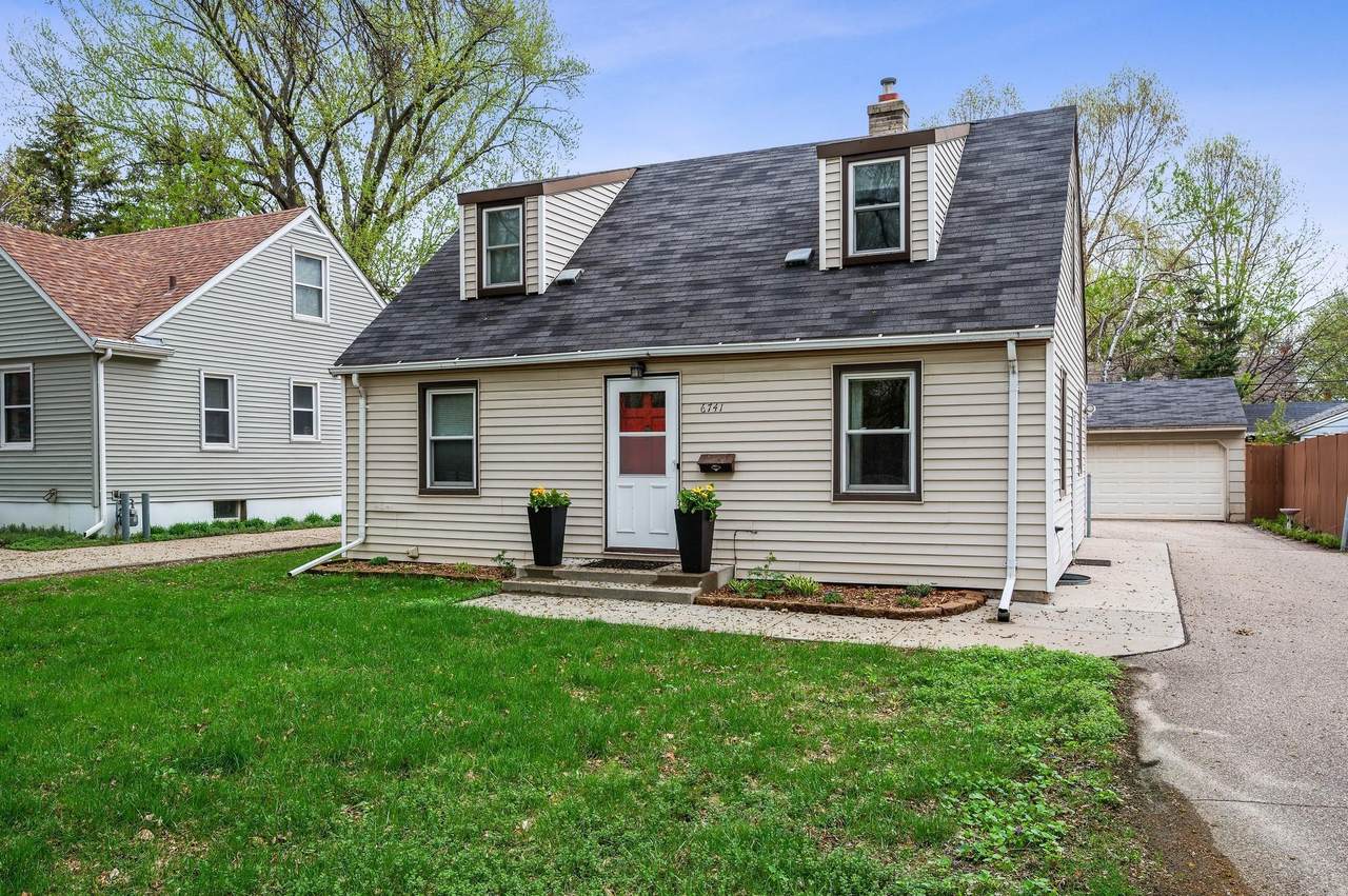 6741 Lyndale Avenue - Photo 1