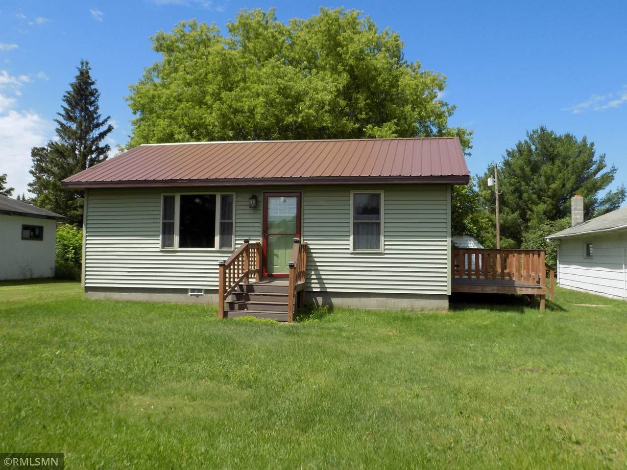 325 2nd Avenue - Photo 1