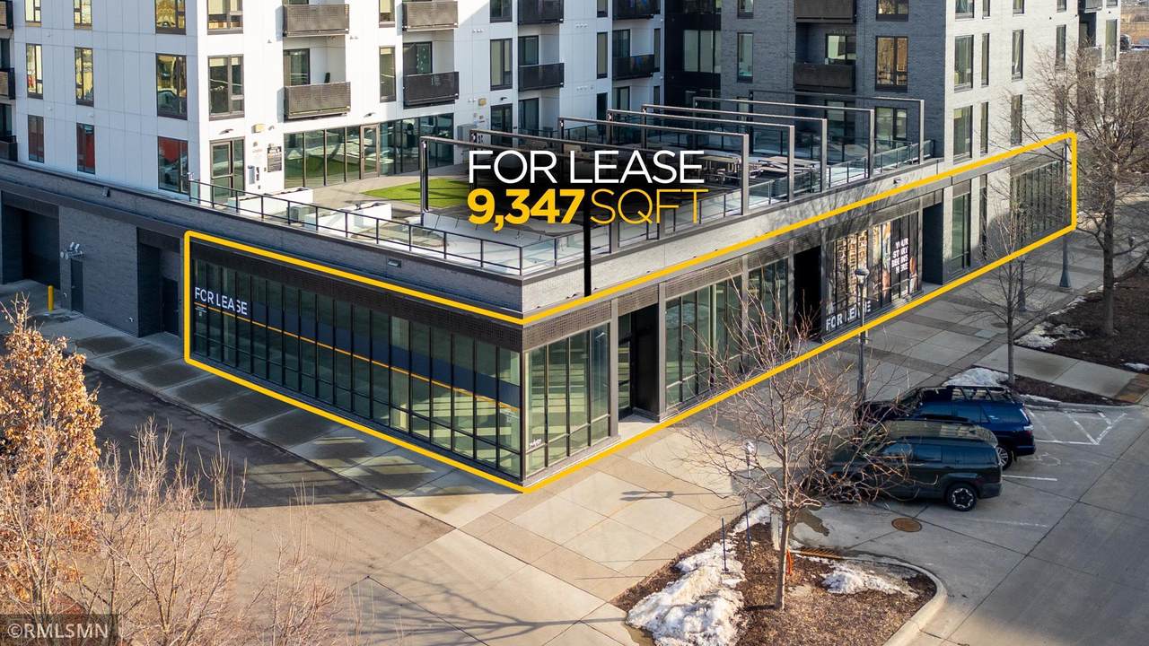 425 Broadway Avenue - Photo 1