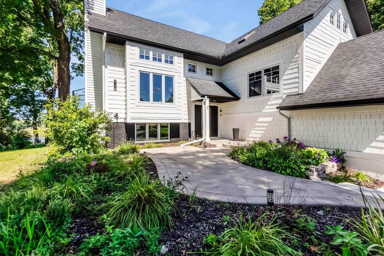 4756 Kildare Road - Photo 1