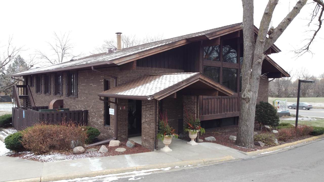 8500 42nd Avenue - Photo 1