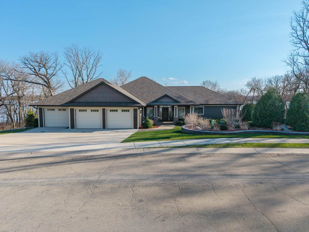 2313 9th Street - Photo 1