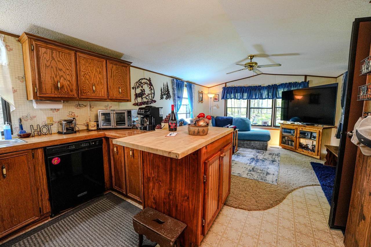 9202 Burris Drive - Photo 1