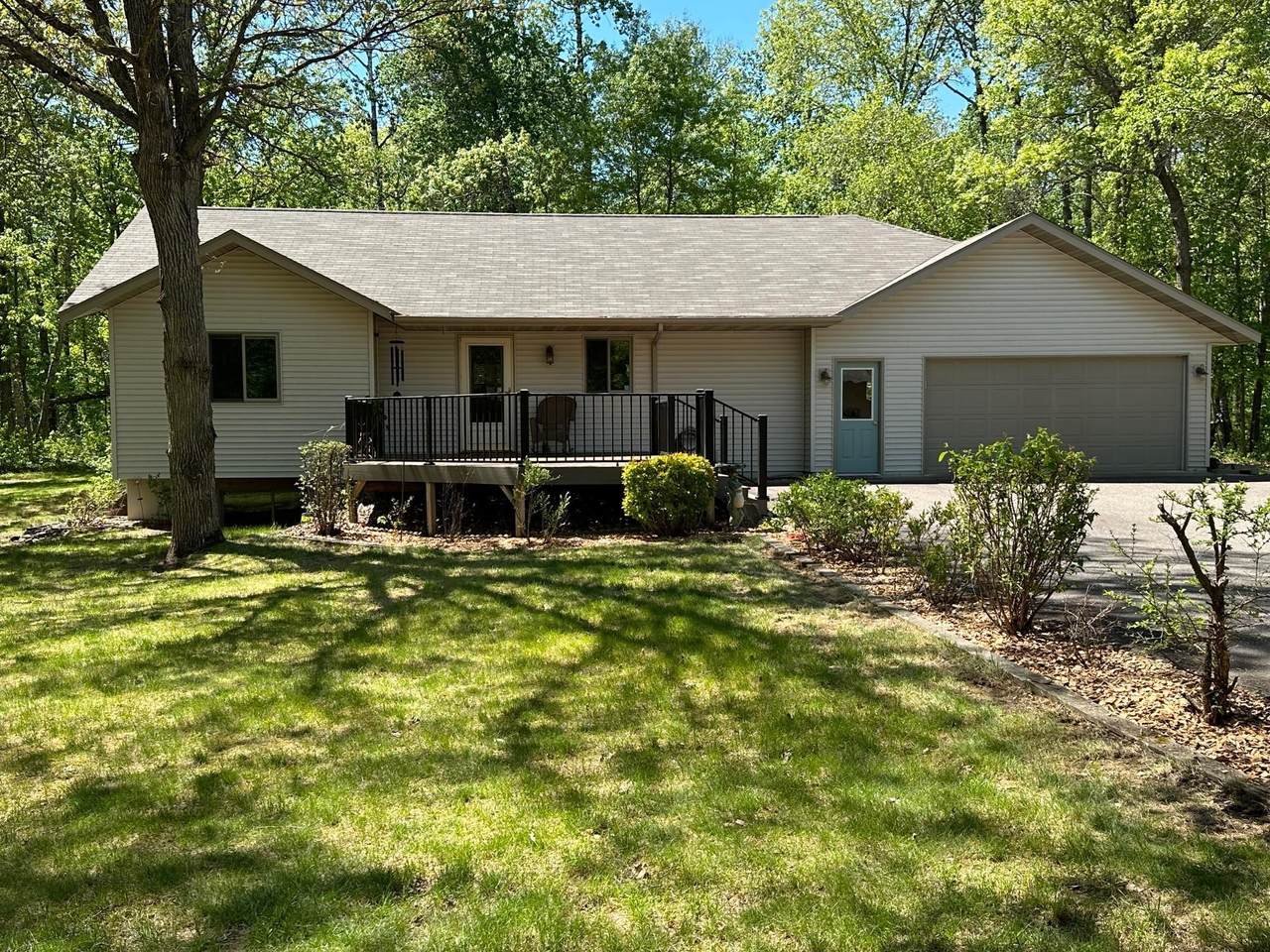 32305 West Street - Photo 1