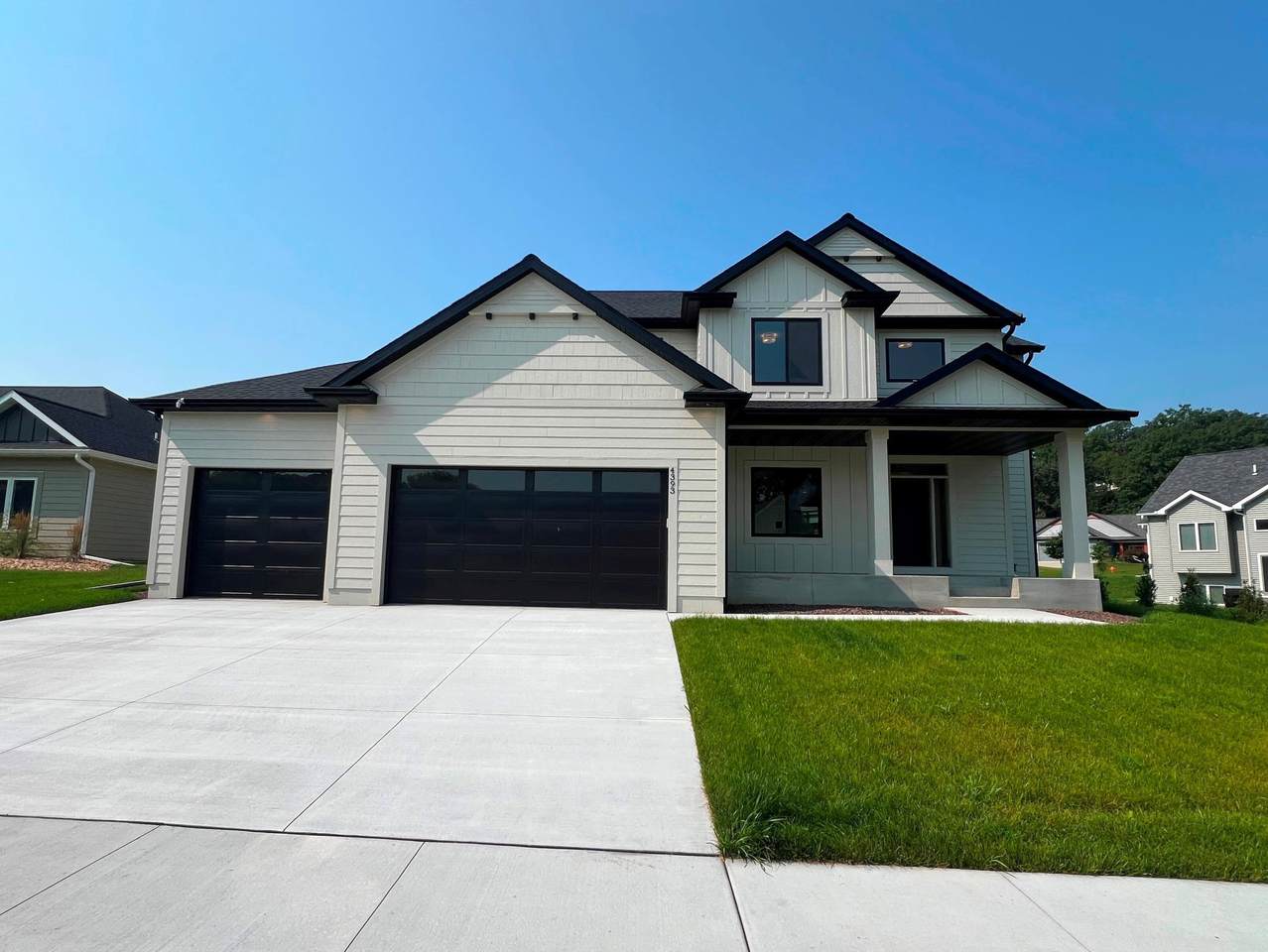 4393 Cassidy Ridge Drive - Photo 1