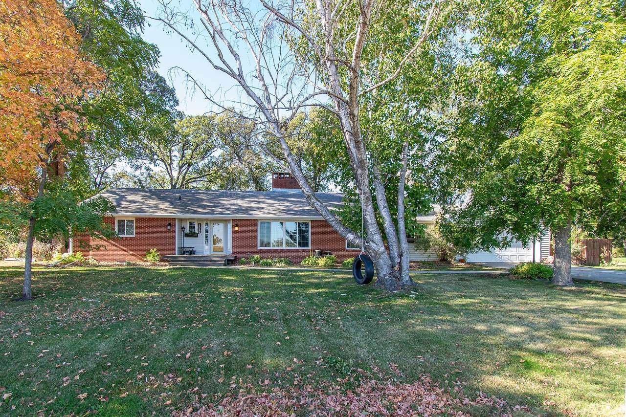 1513 40th Avenue - Photo 1