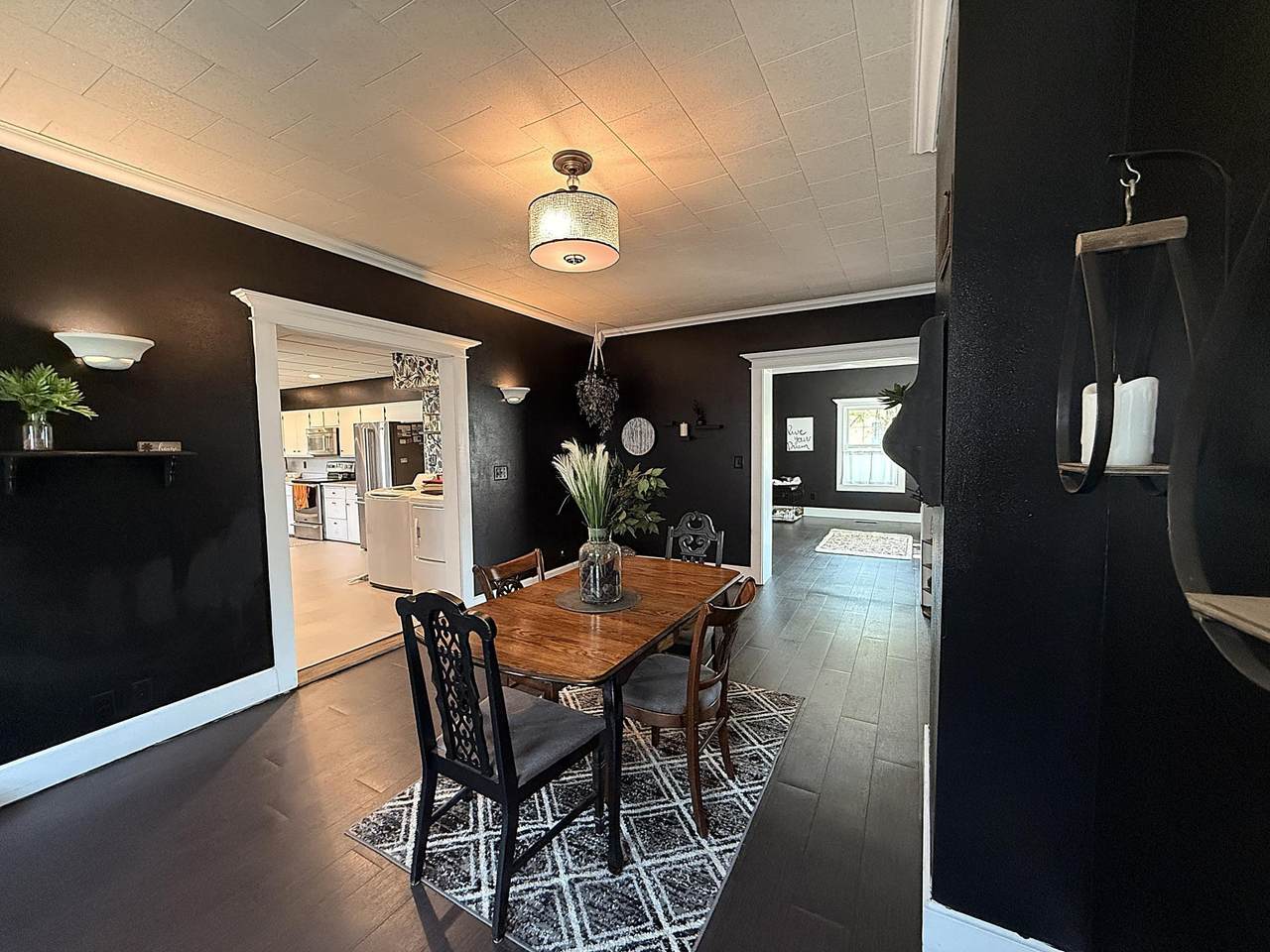 206 Oscar Avenue - Photo 1