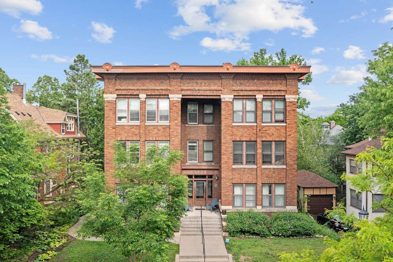 2606 Humboldt Avenue - Photo 1