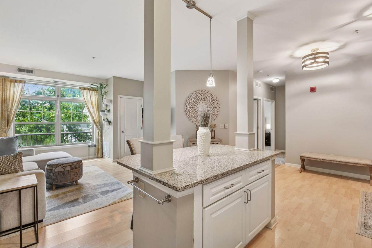 2803 38th Street - Photo 1