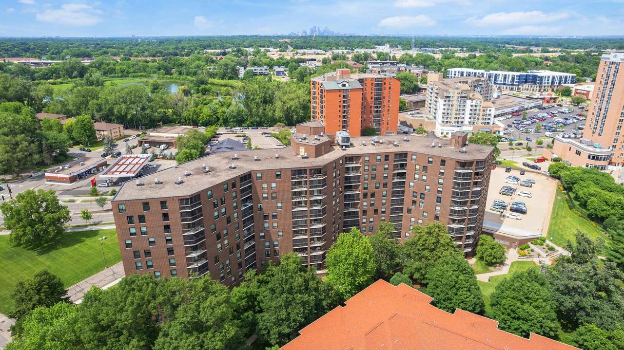 6615 Lake Shore Drive - Photo 1