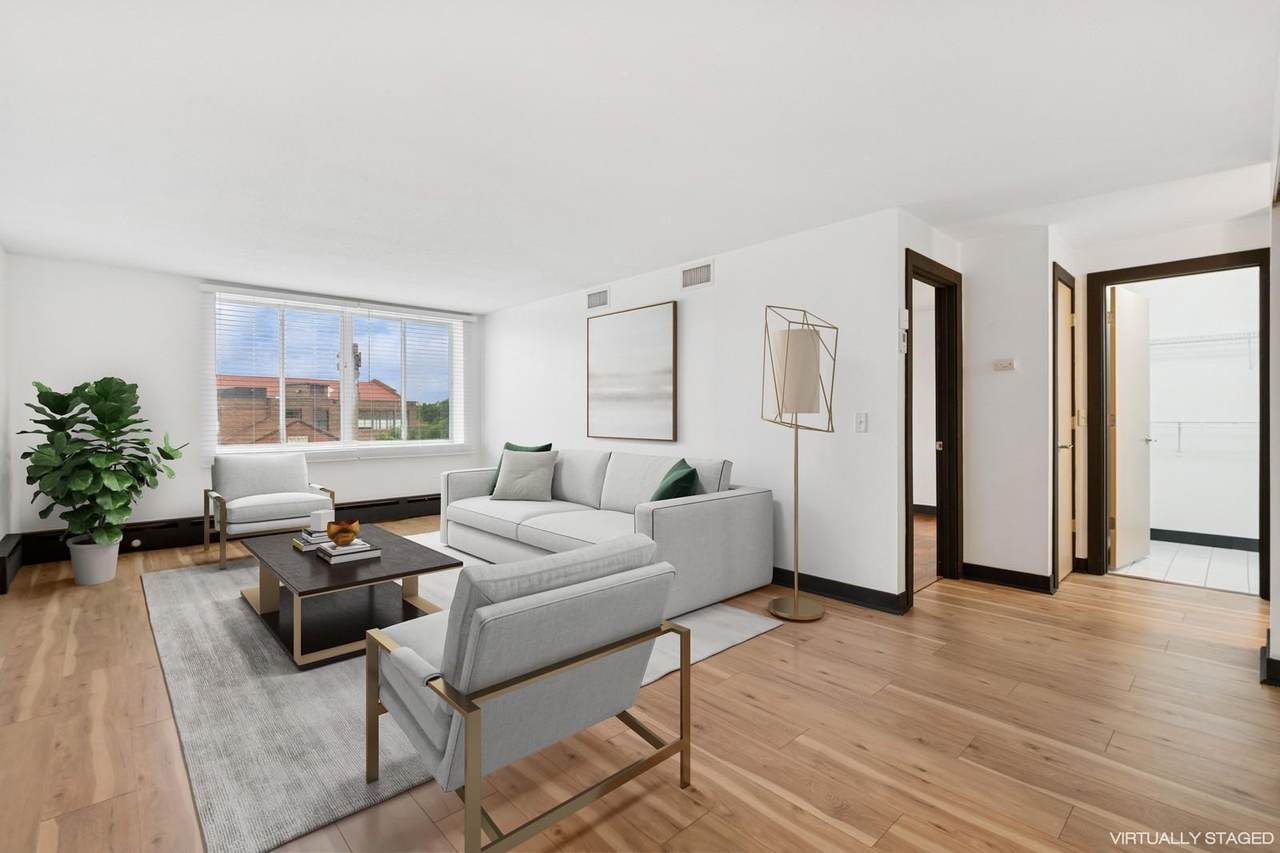 2800 44th Street - Photo 1