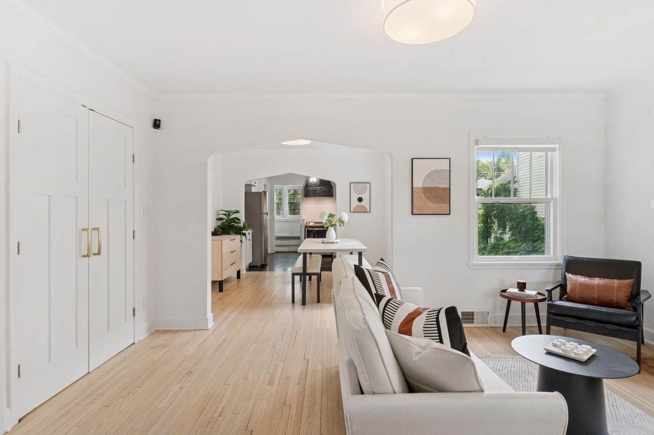 3937 Ewing Avenue - Photo 1