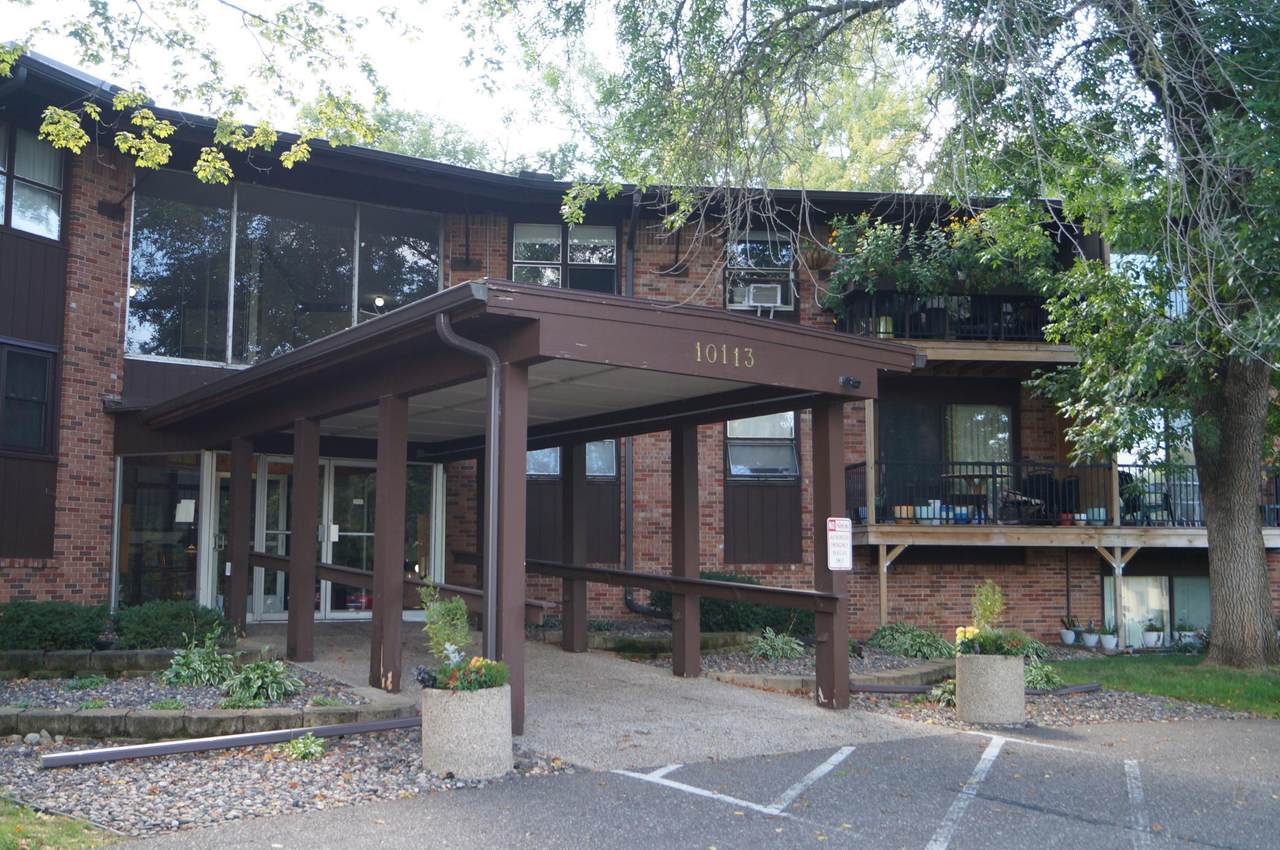 10113 34th Street - Photo 1