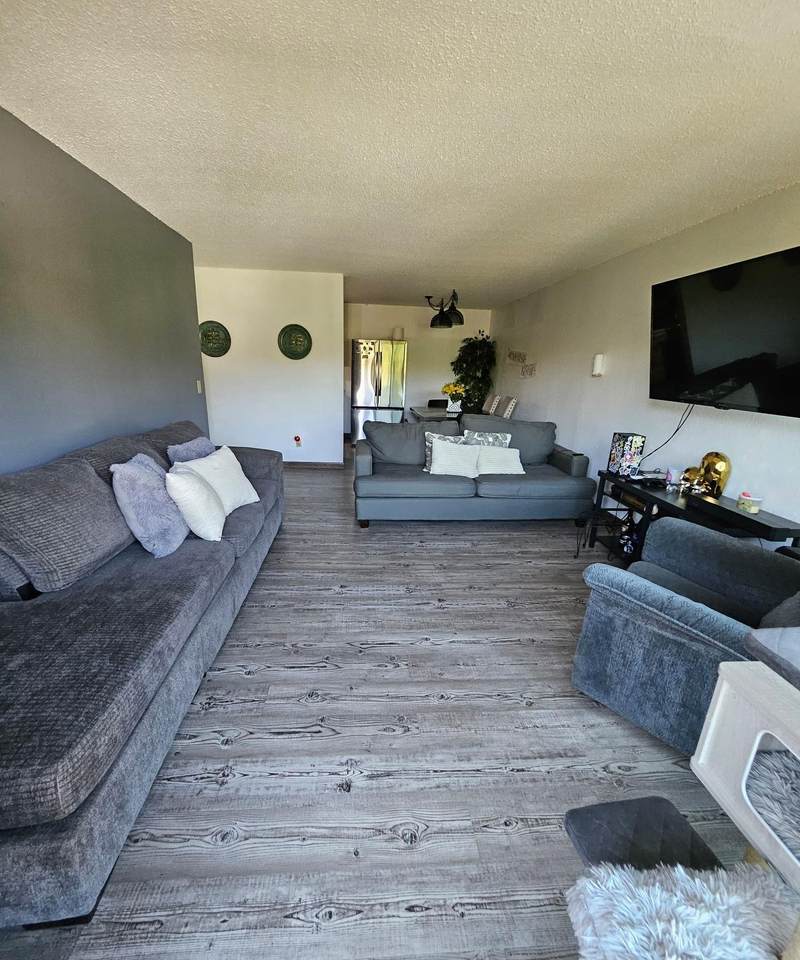 14620 Garrett Avenue - Photo 1