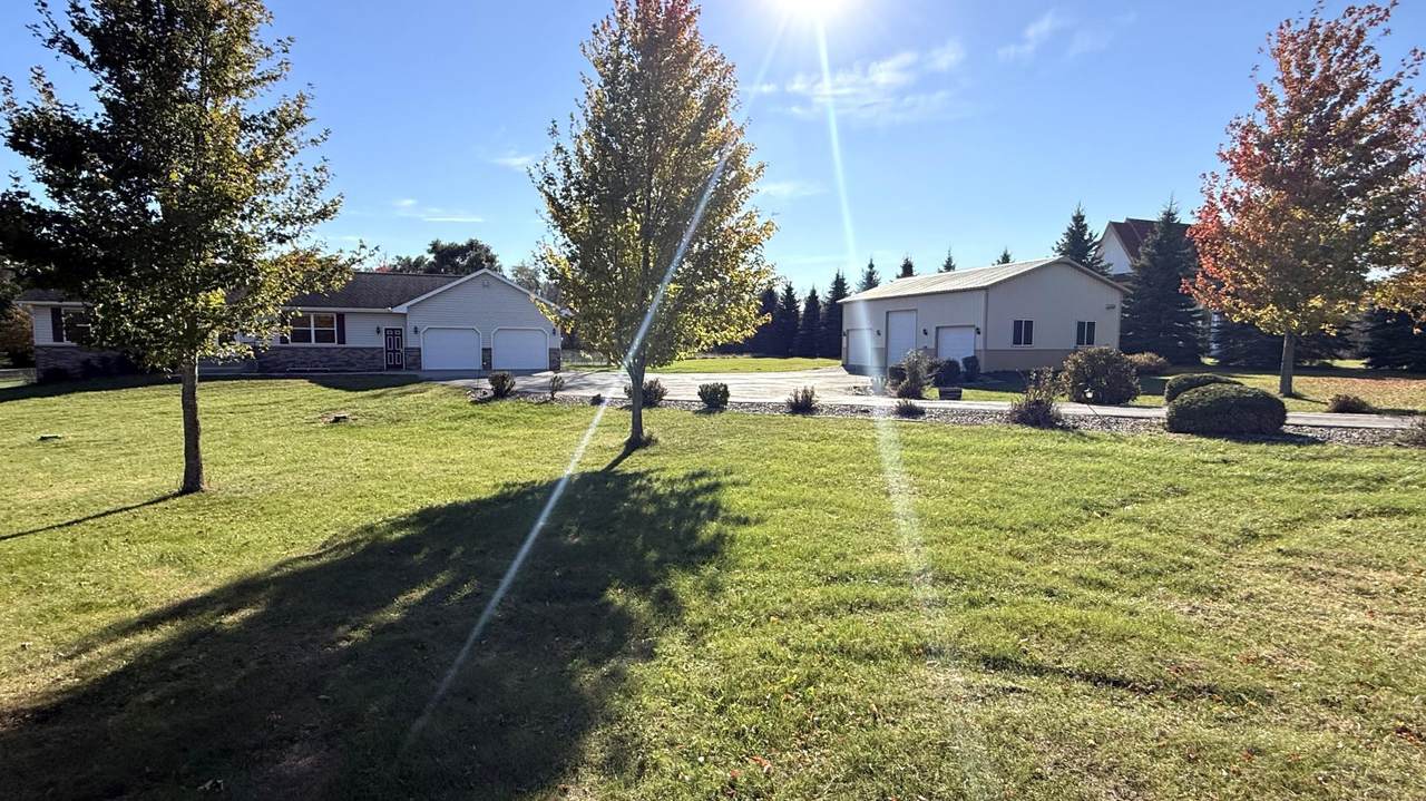 4490 29th Street Se - Photo 1