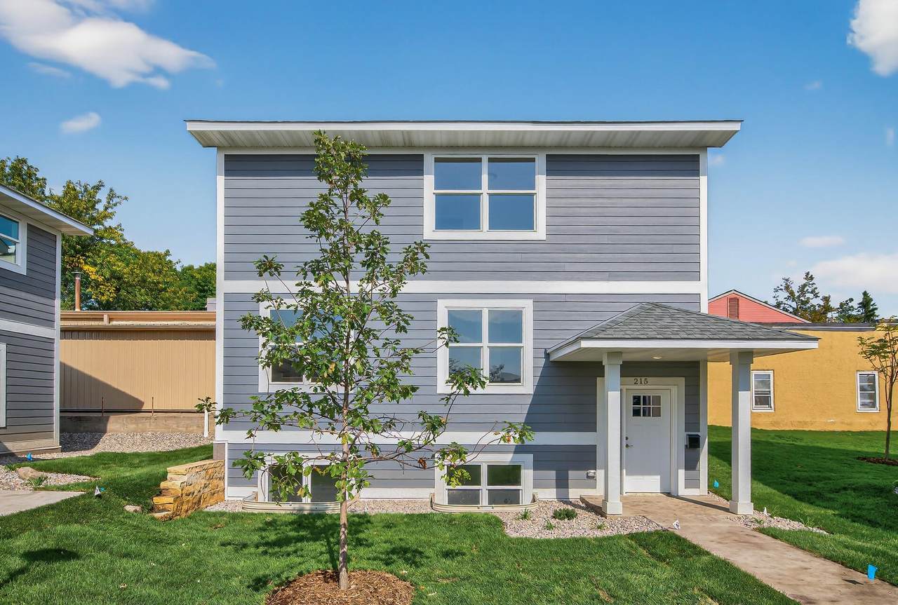 215 Walnut Street - Photo 1