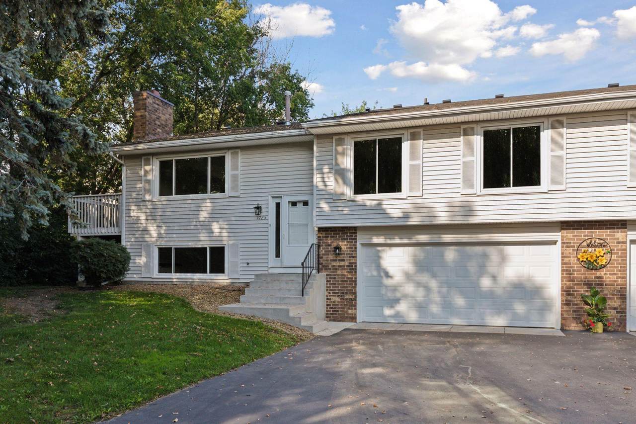 1725 140th Street - Photo 1