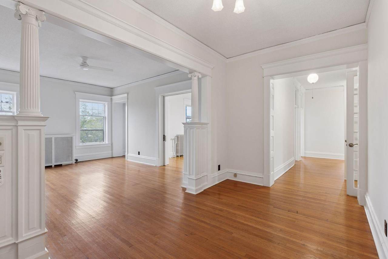 614 Grand Avenue - Photo 1