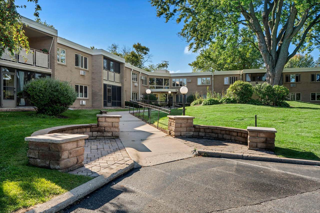 4380 Brookside Court - Photo 1