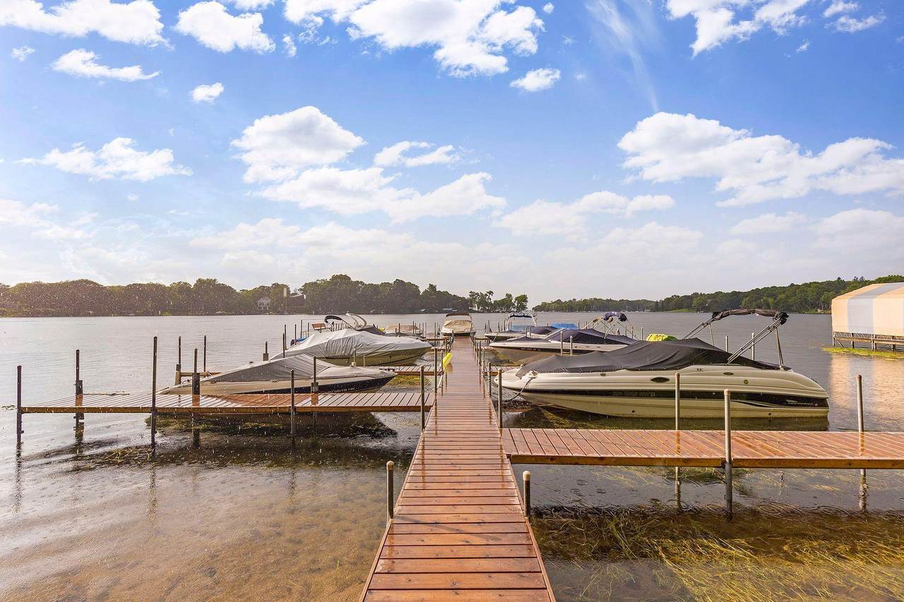 4360 Chimo East Street - Photo 1