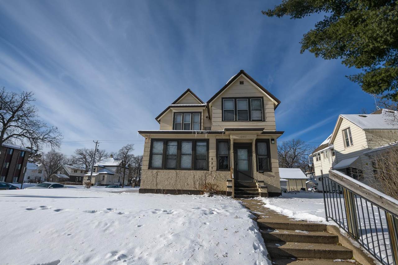 527 6th Avenue - Photo 1