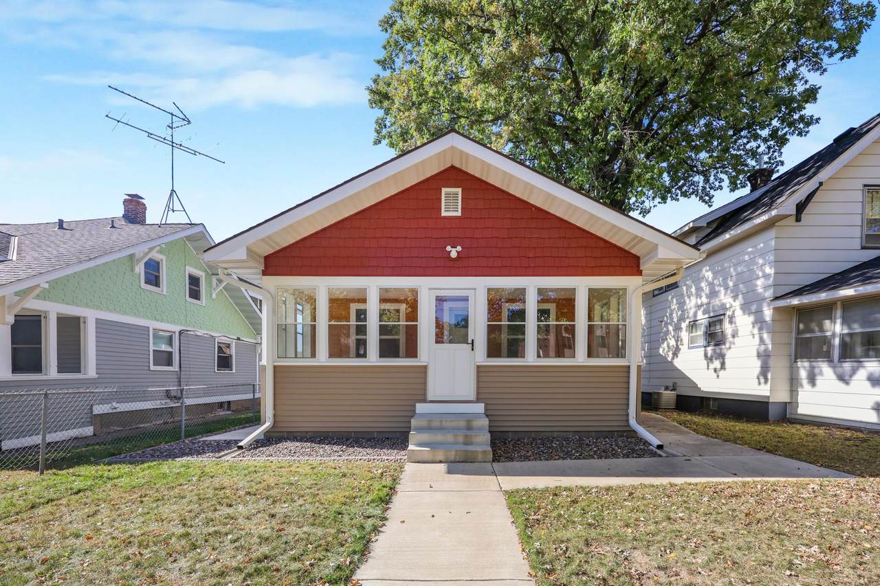 921 7th Avenue - Photo 1