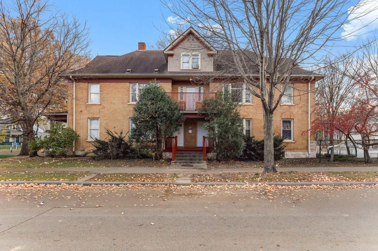 2827 Bryant Avenue - Photo 1