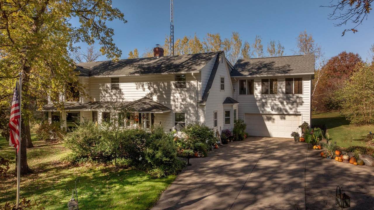 9925 Saint Mathias Road - Photo 1