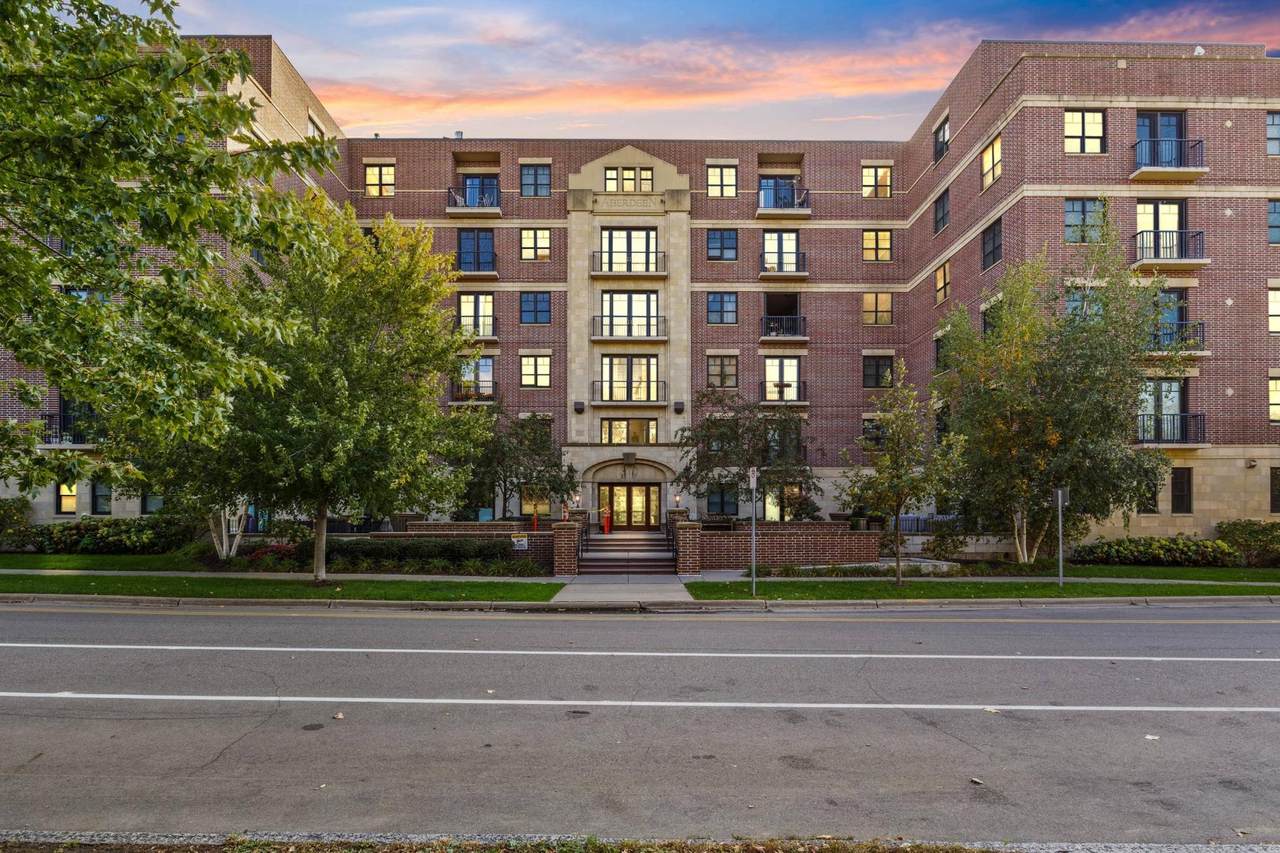 370 Marshall Avenue - Photo 1