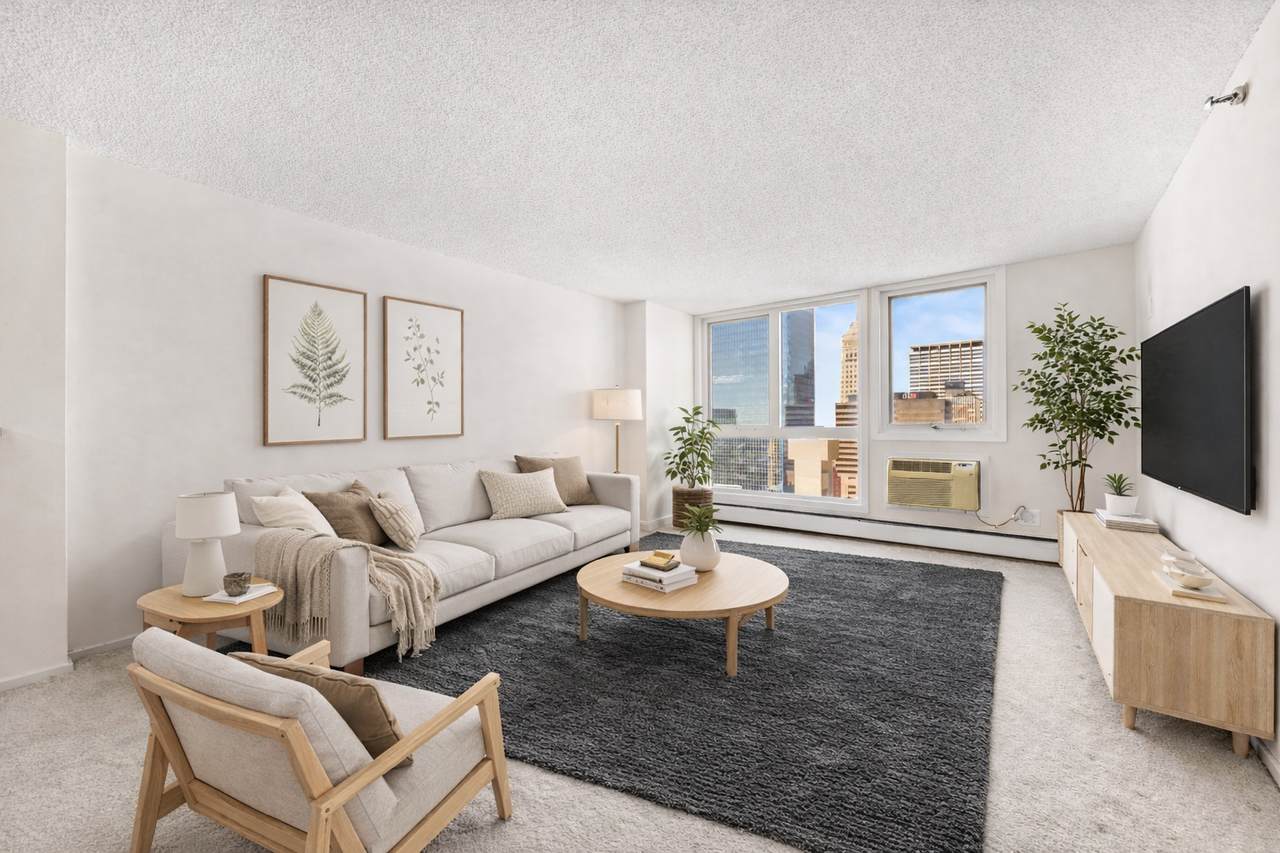 433 7th Street - Photo 1