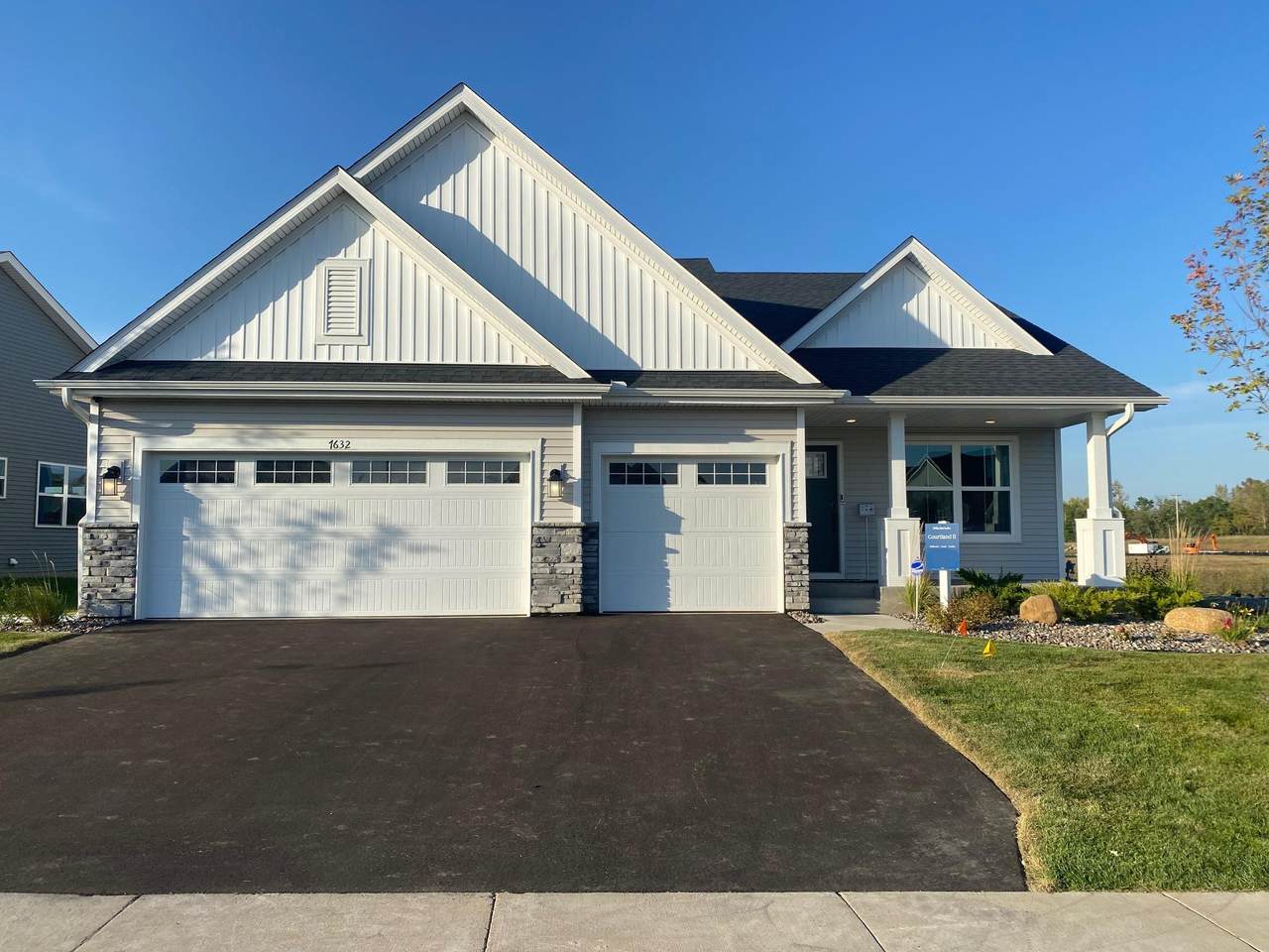 7632 40th Street - Photo 1