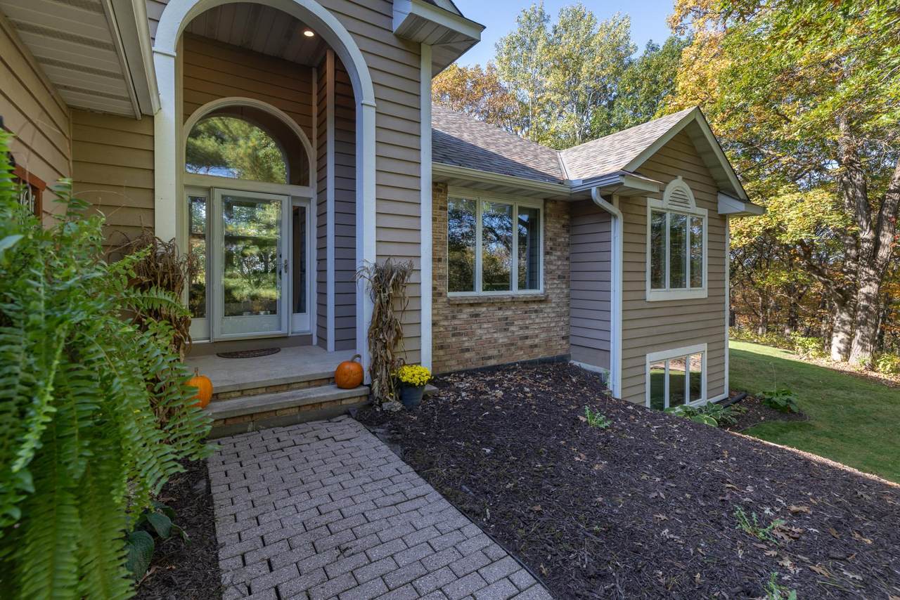 W10780 468th Avenue - Photo 1