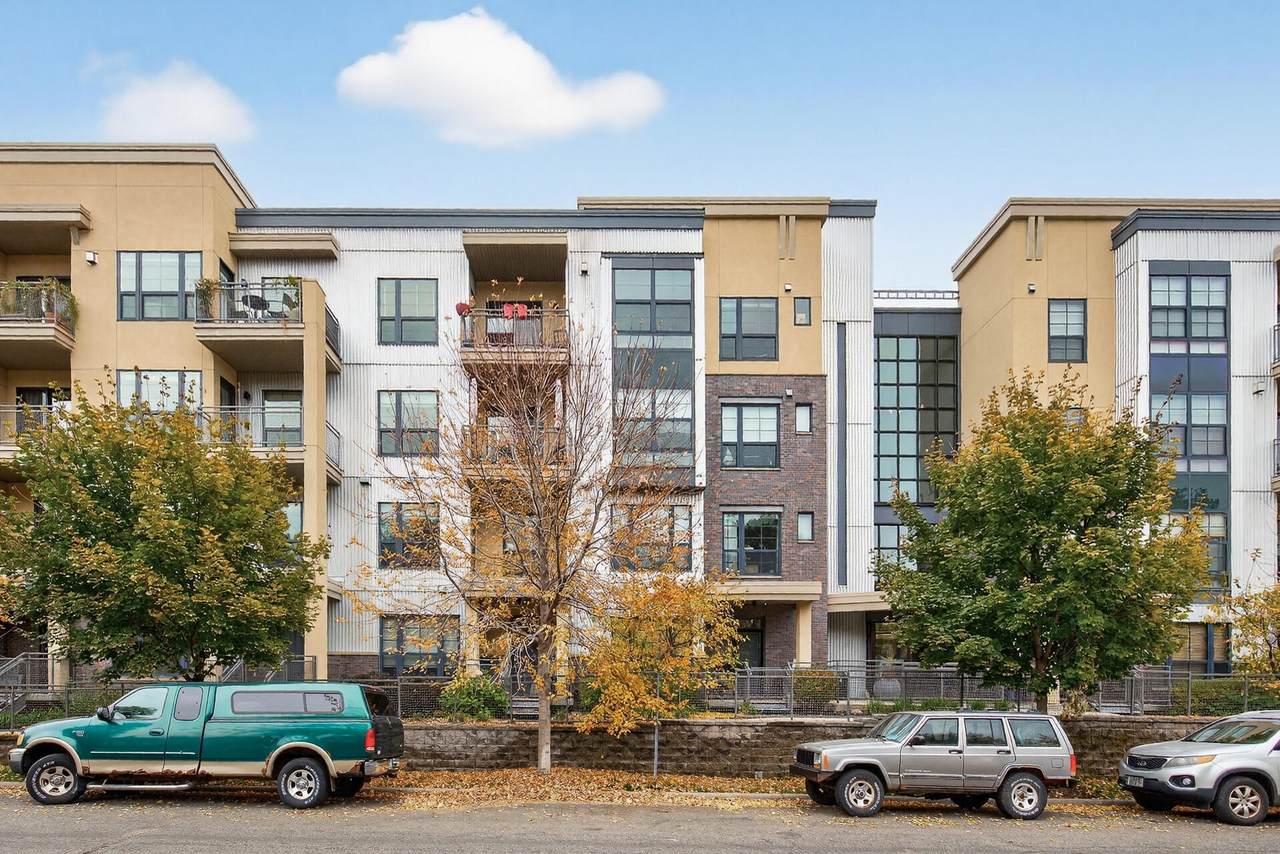 820 Emerald Street - Photo 1