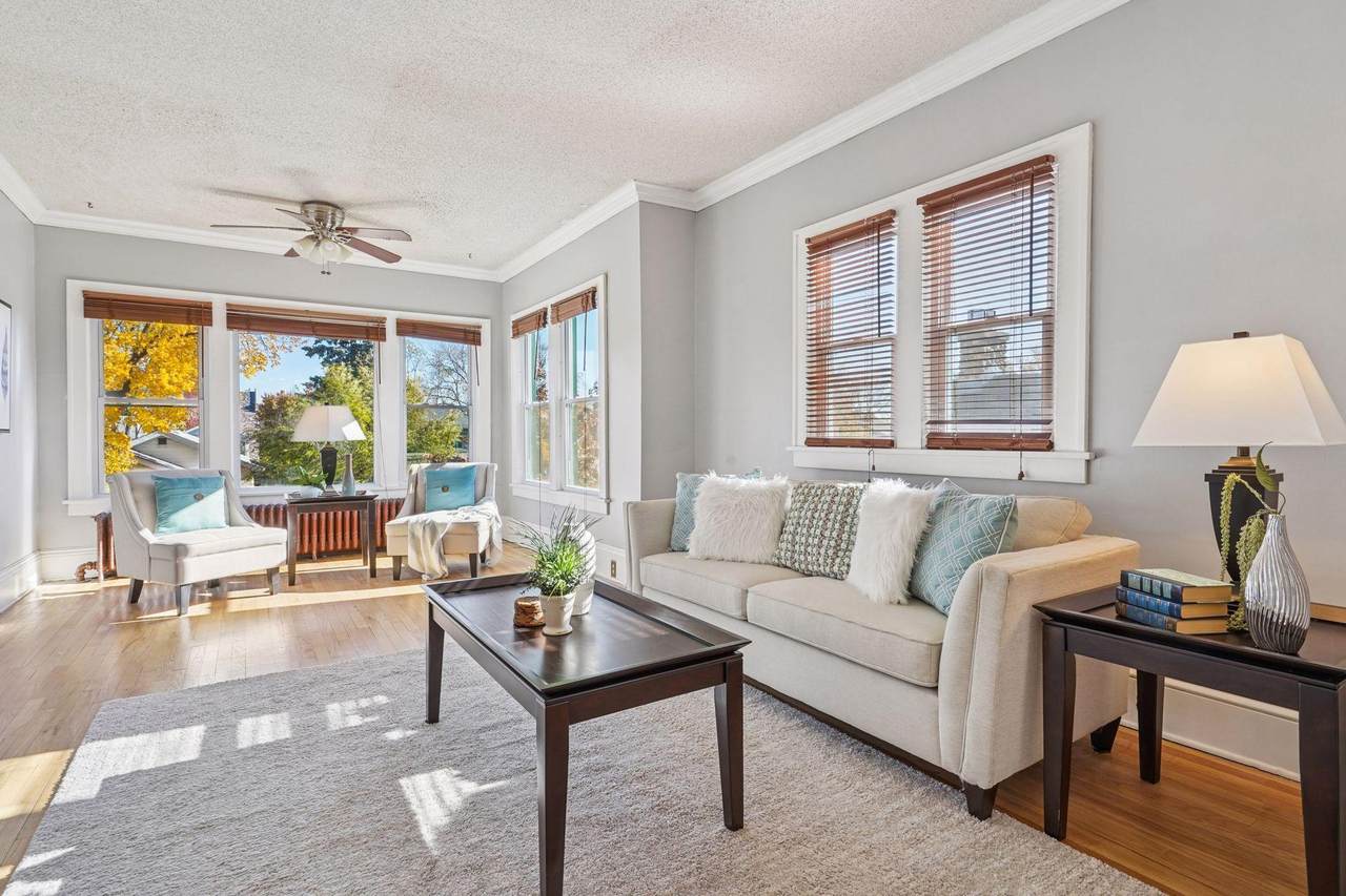 4104 Bryant Avenue - Photo 1