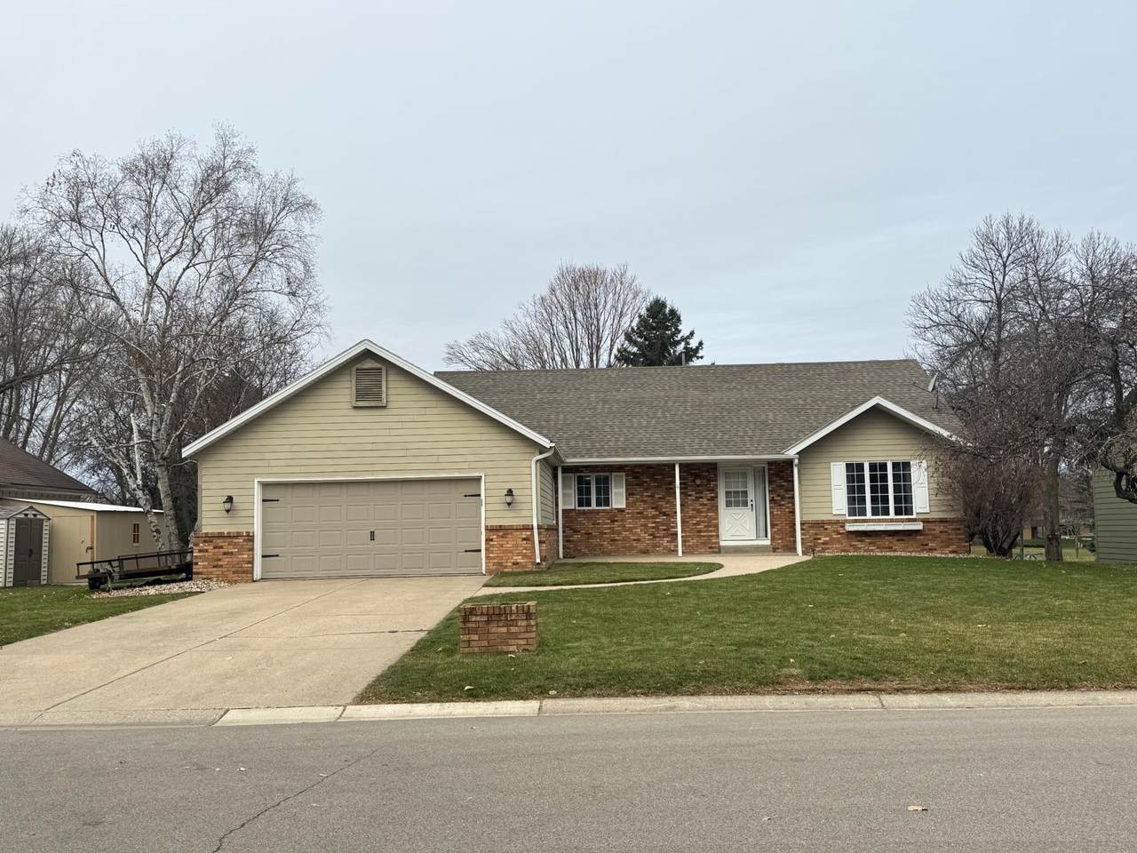 408 21st Street - Photo 1