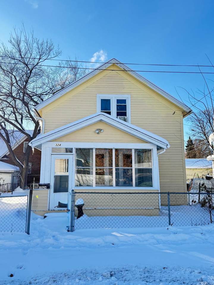 324 Van Buren Avenue - Photo 1
