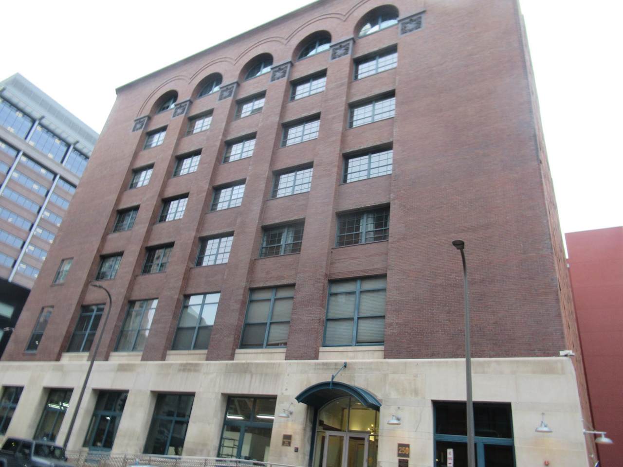 250 Park Avenue - Photo 1