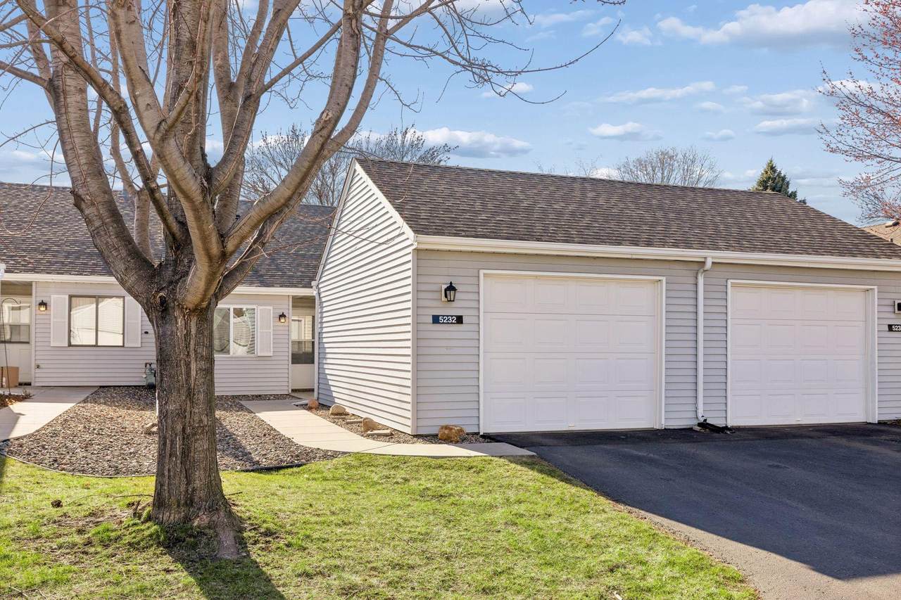 5232 148th Street - Photo 1
