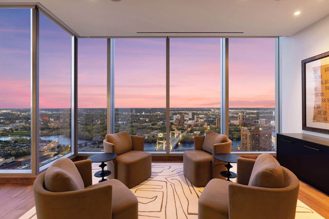 255 Hennepin Avenue - Photo 1