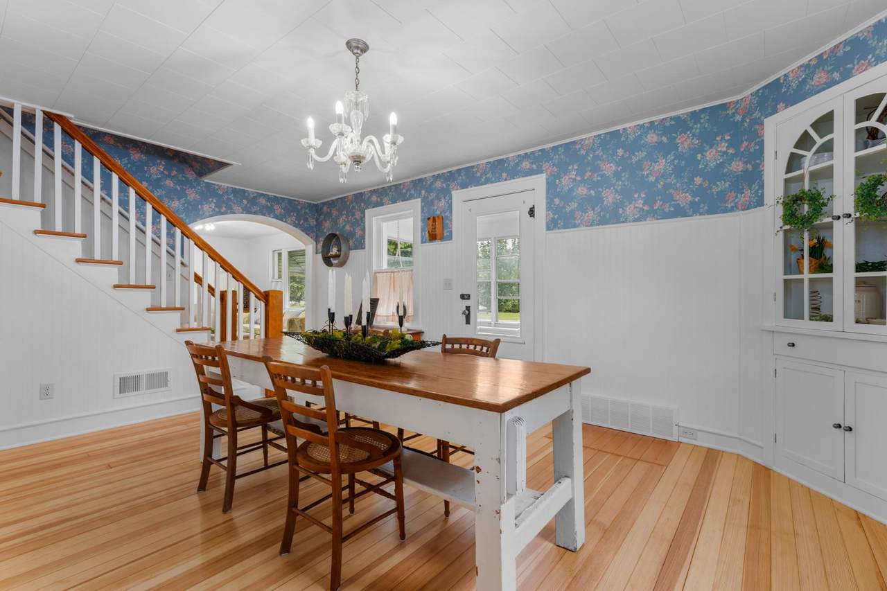 504 Main Street - Photo 1