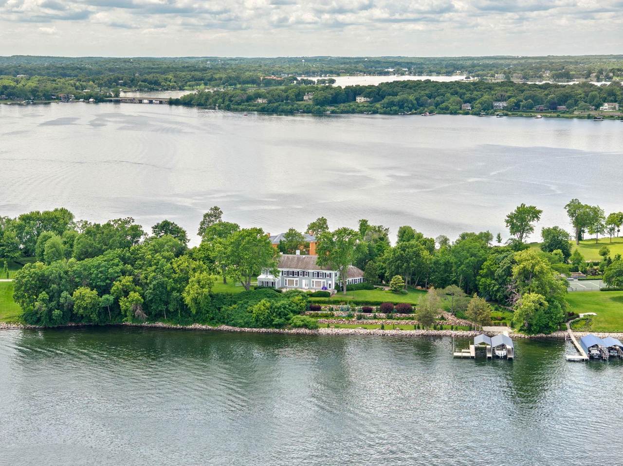 1480 Bracketts Point Road - Photo 1