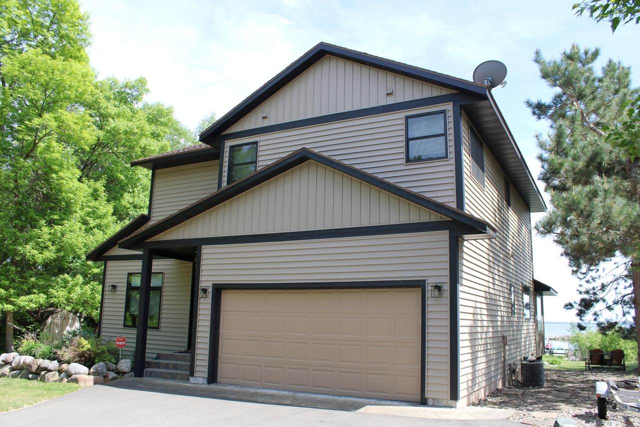 30906 Lakeview Drive - Photo 1